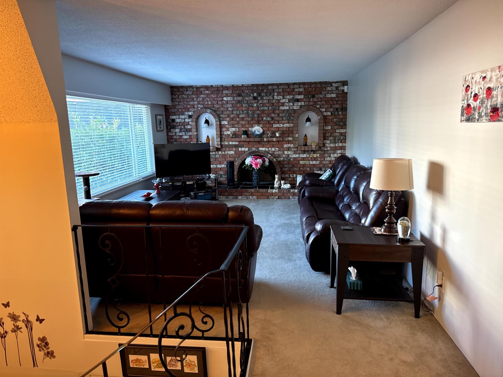 Property at 4545 208 STREET image 4