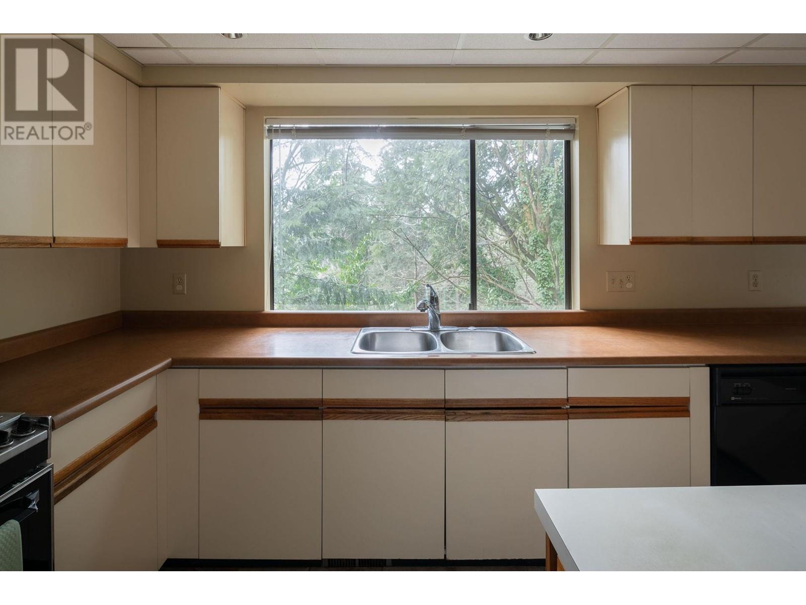 2221 Bowser Avenue, North Vancouver, British Columbia  V7P 2Z1 - Photo 24 - R2978342