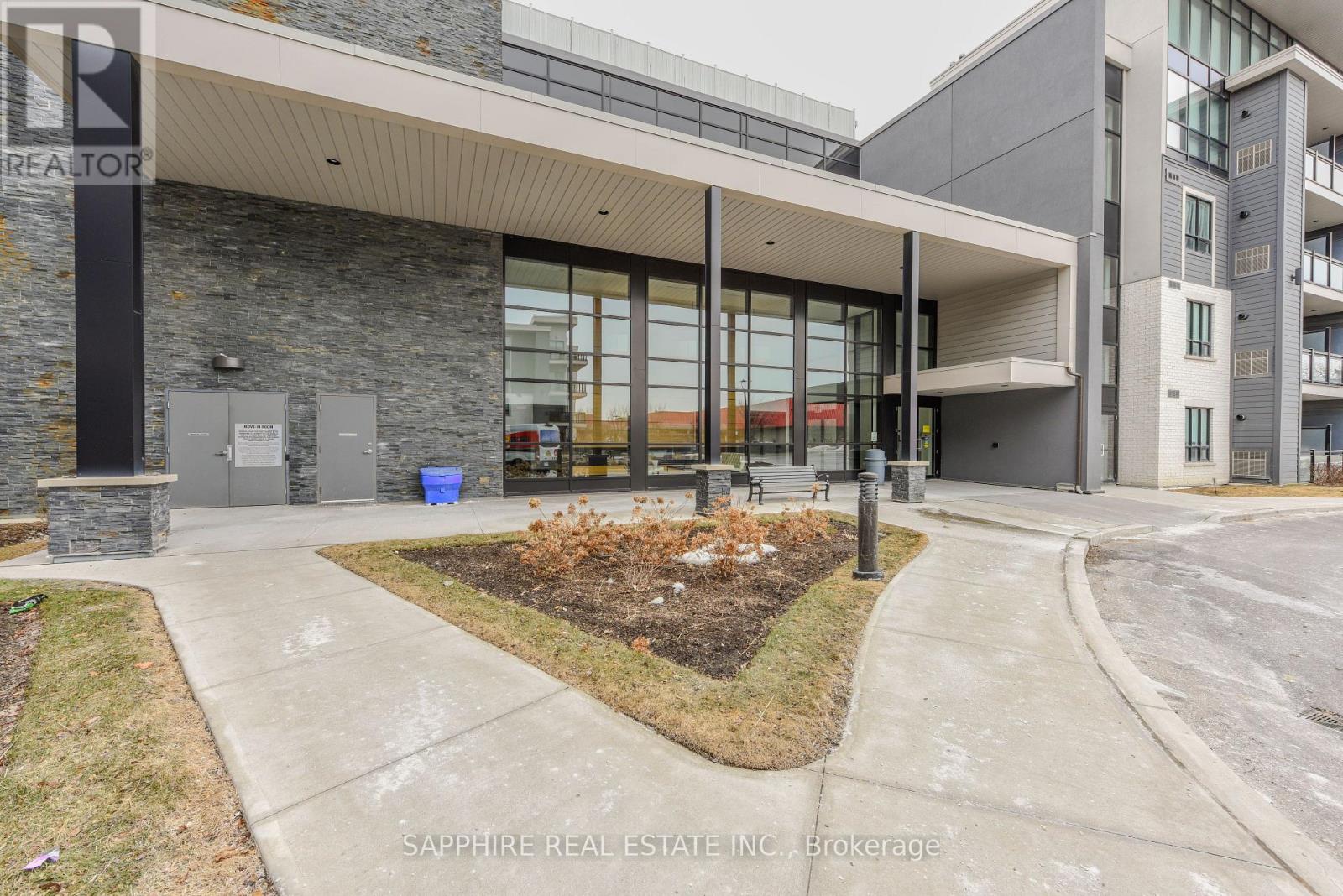 Property at 202 - 3170 ERIN MILLS PKWY PARKWAY S image 2