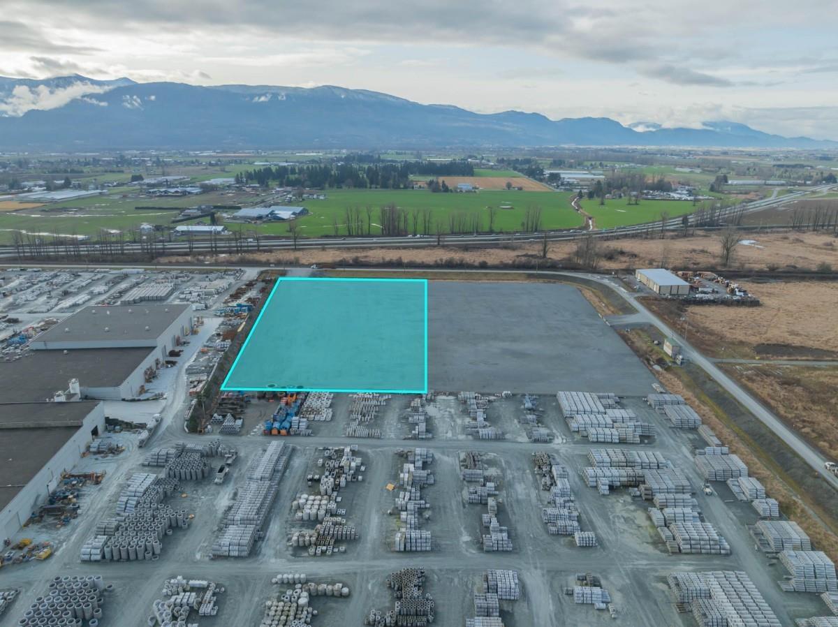 41723 Cannor Road, West Chilliwack, Chilliwack, British Columbia  V2R 5K1 - Photo 10 - C8067572