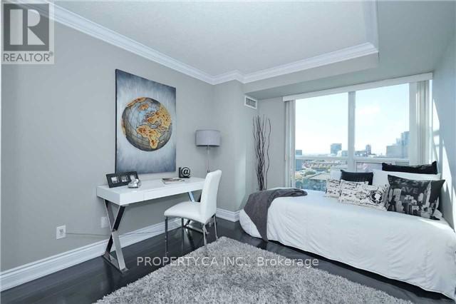 1417 - 410 Queens Quay W, Toronto, Ontario  M5V 3T1 - Photo 6 - C12024802