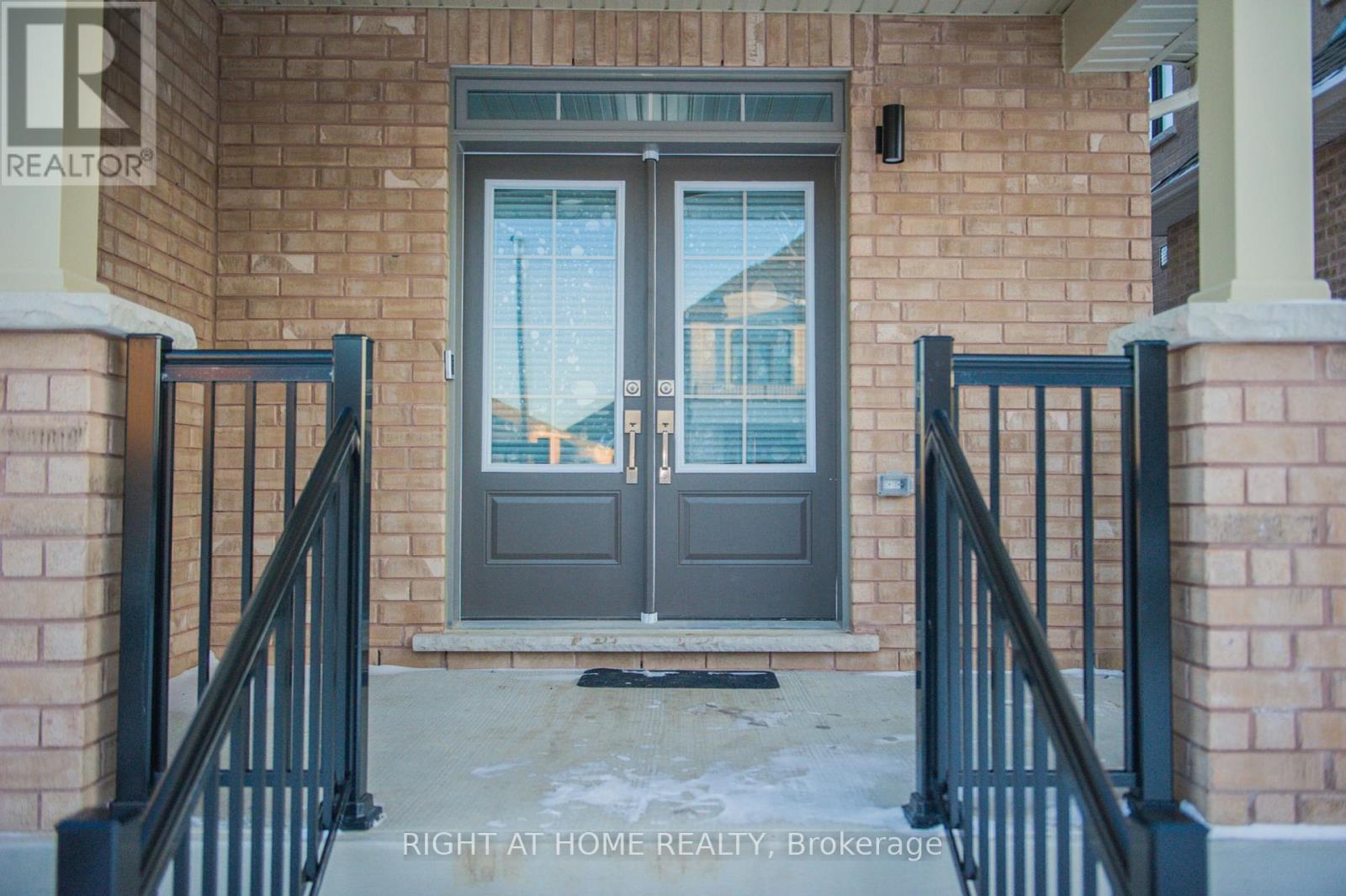 Property at 5 STENNETT DRIVE image 3