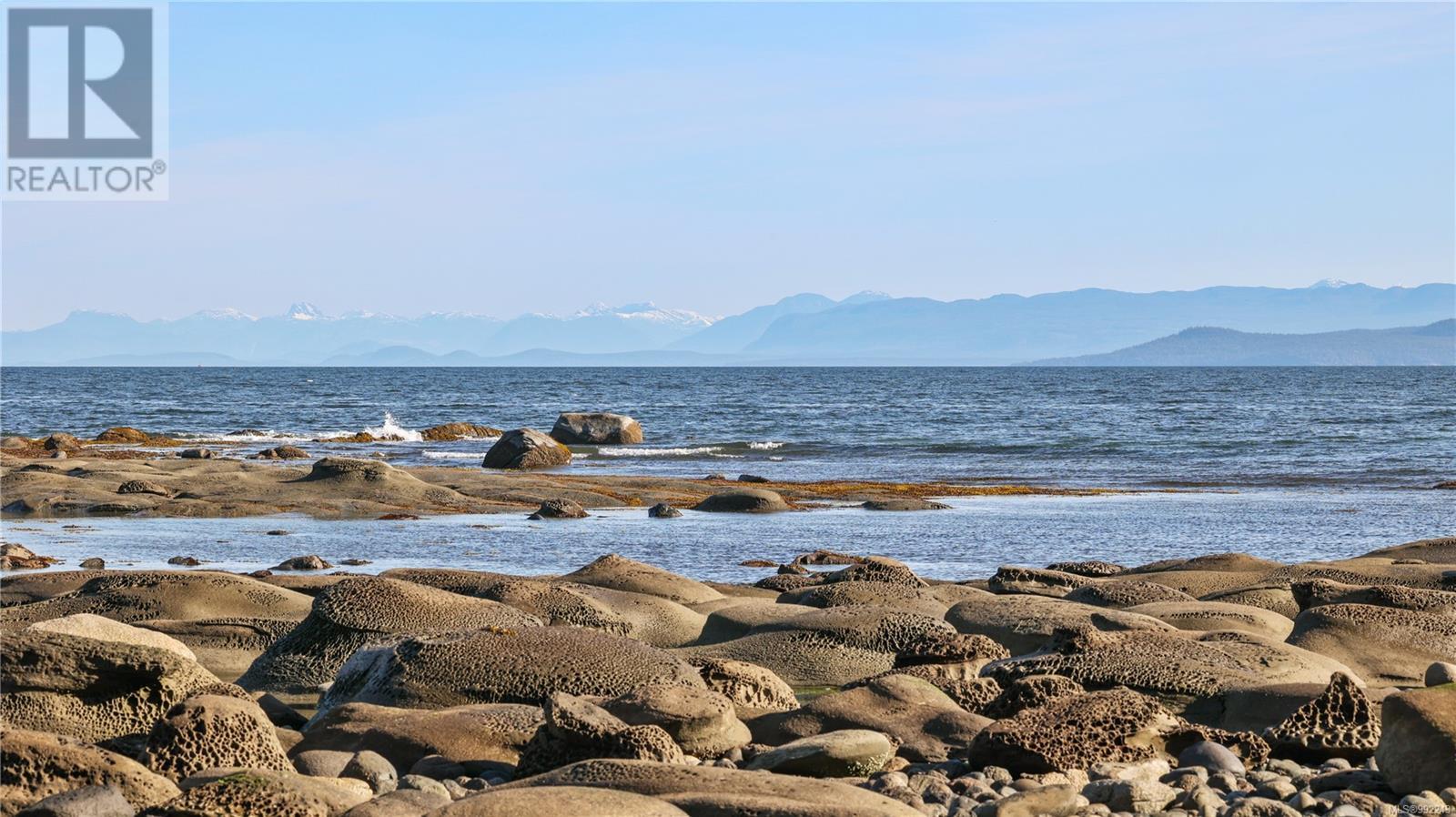6055 Maclean Rd, Hornby Island, British Columbia  V0R 1Z0 - Photo 9 - 992243