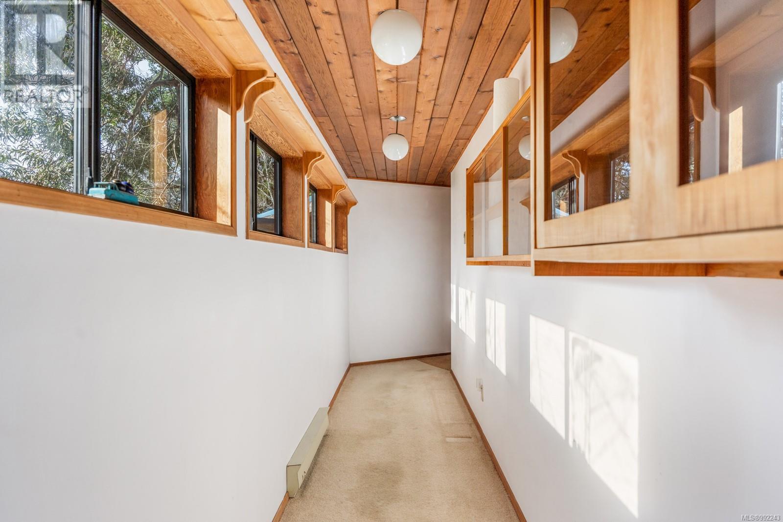6055 Maclean Rd, Hornby Island, British Columbia  V0R 1Z0 - Photo 24 - 992243