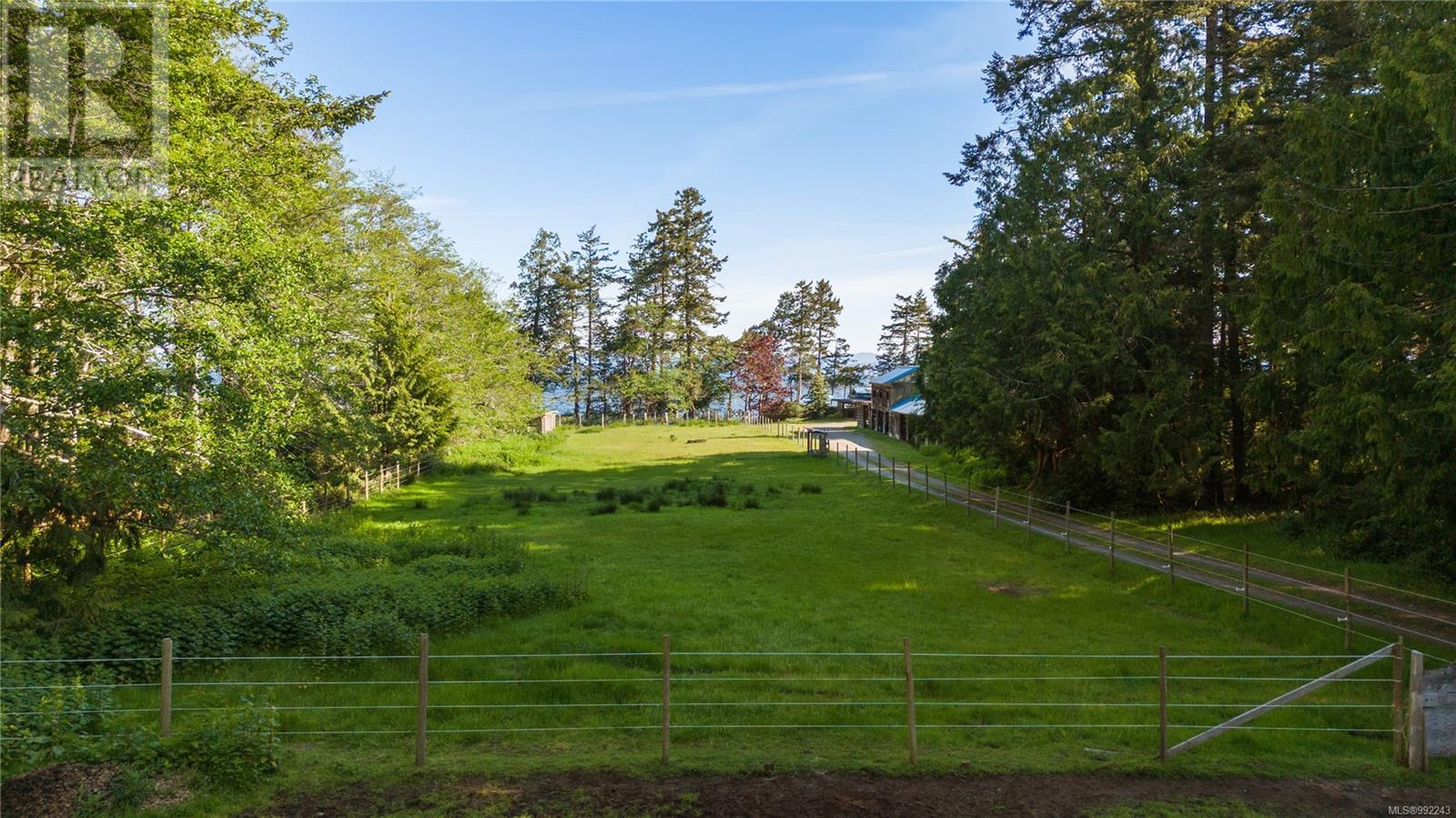 6055 Maclean Rd, Hornby Island, British Columbia  V0R 1Z0 - Photo 10 - 992243