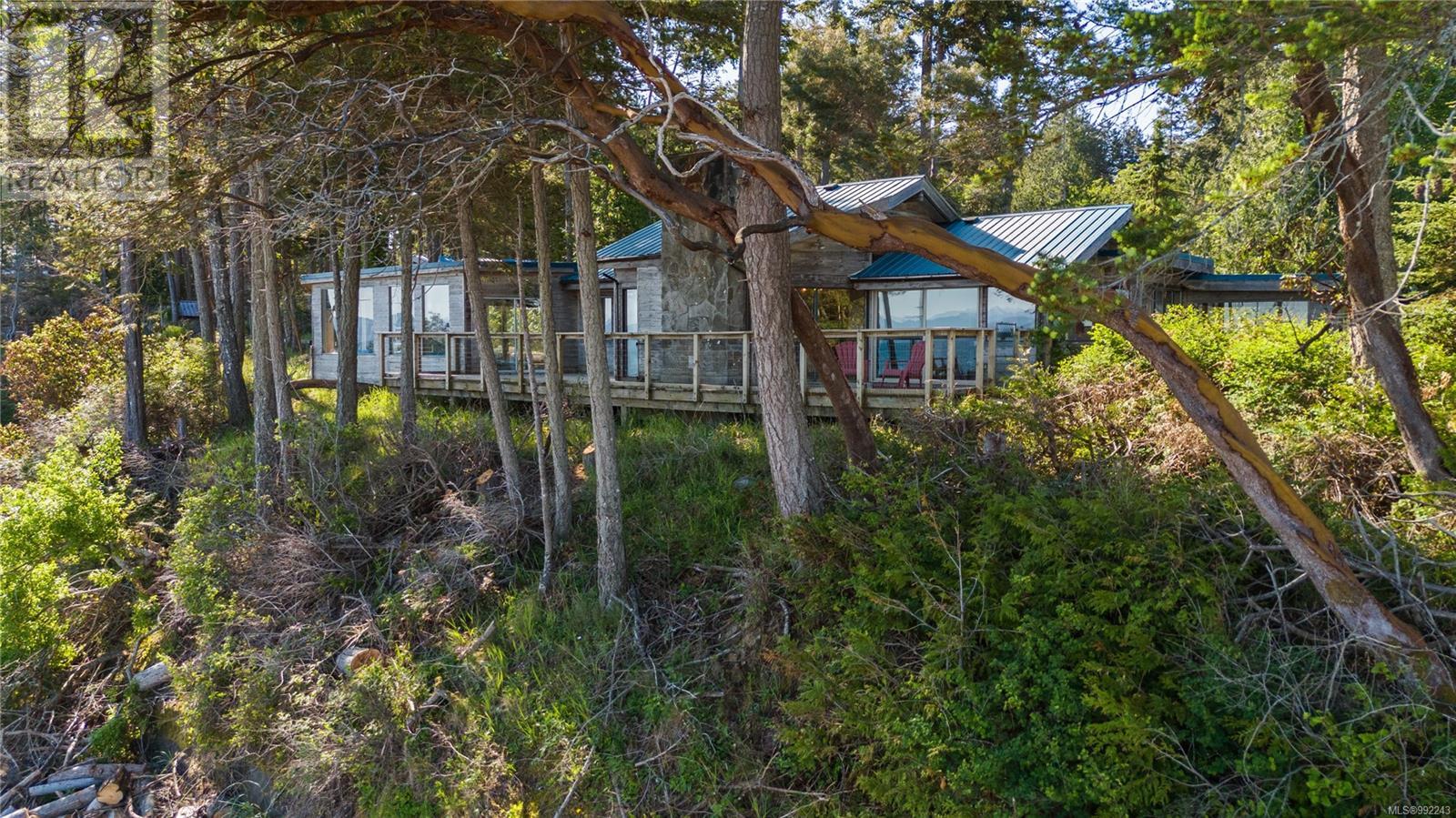 6055 Maclean Rd, Hornby Island, British Columbia  V0R 1Z0 - Photo 4 - 992243
