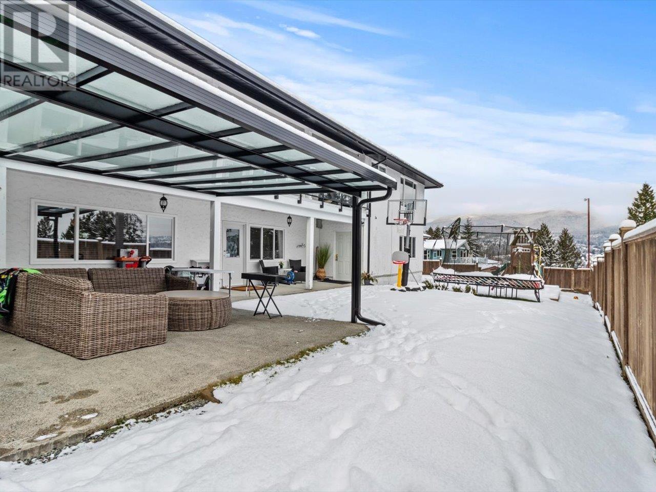 1001 Palmdale Street, Coquitlam, British Columbia  V3C 3R3 - Photo 25 - R2963828