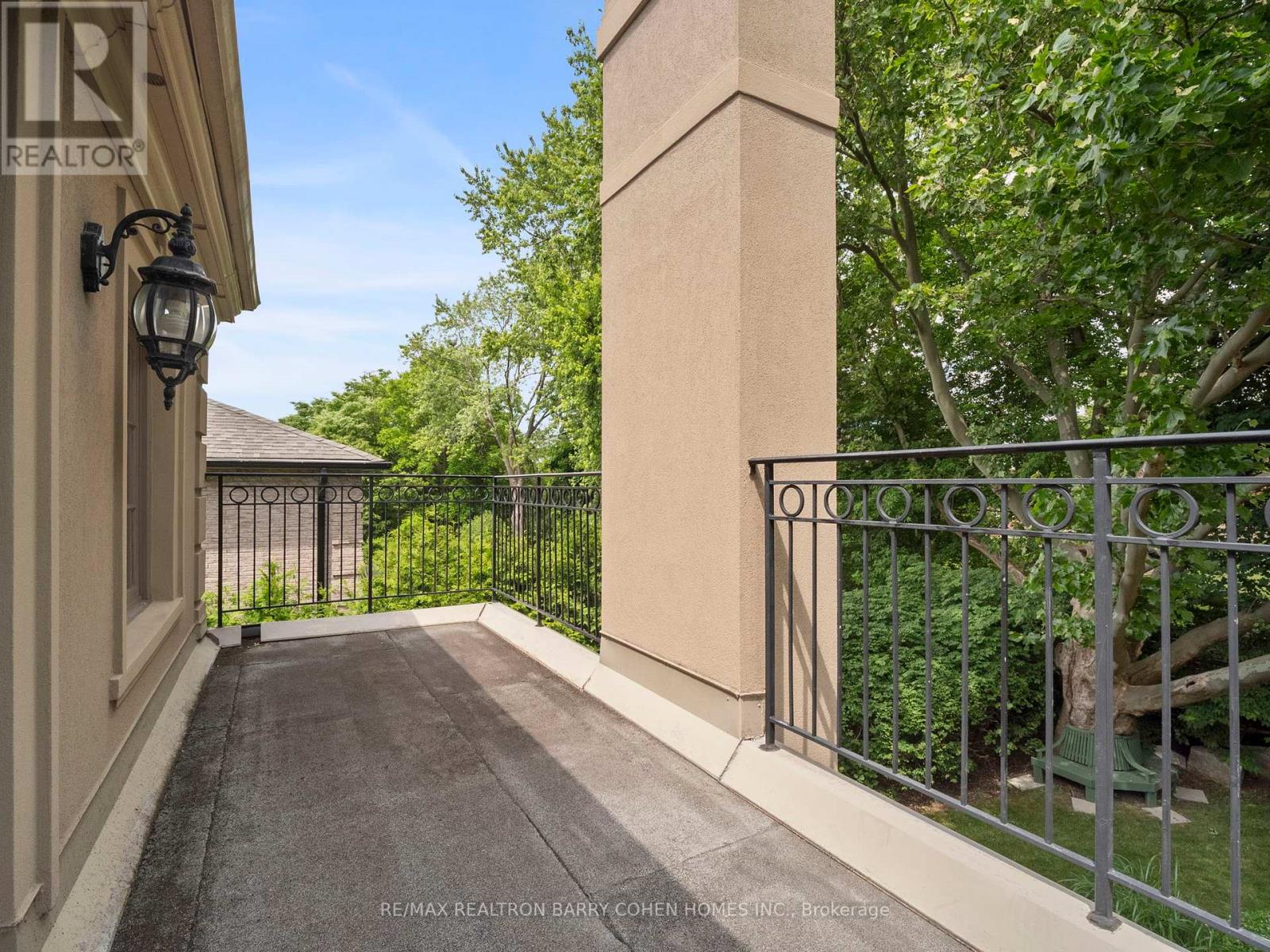 40 Munro Boulevard, Toronto, Ontario  M2P 1B9 - Photo 19 - C10441822