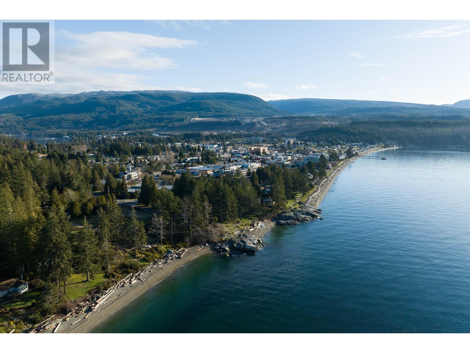 5845 Sunshine Coast Highway, Sechelt, British Columbia  V0N 3A1 - Photo 10 - R2978929