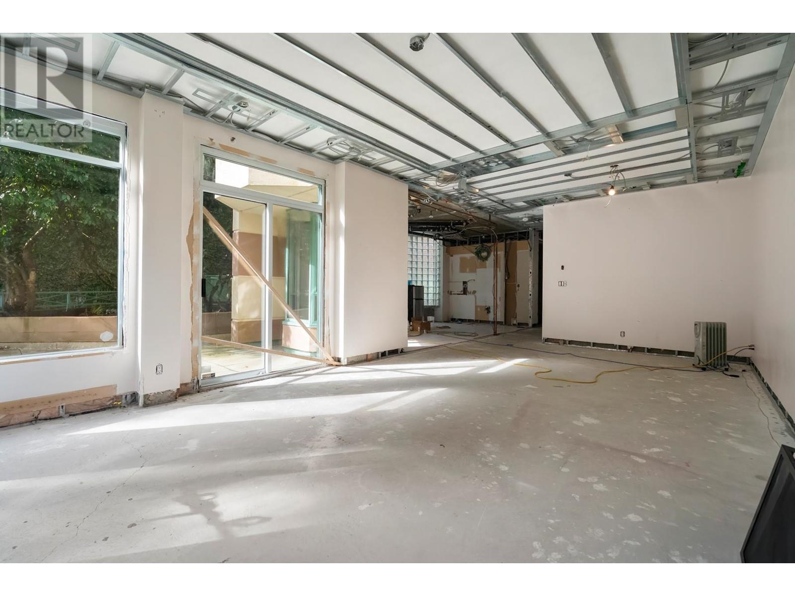 348 TAYLOR WAY, west vancouver, British Columbia