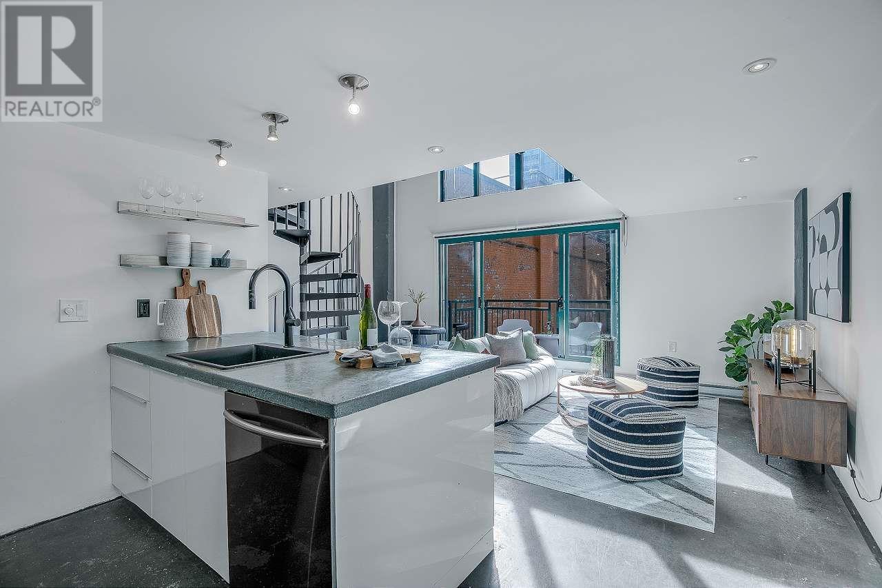 Listing Picture 10 of 39 : 512 22 E CORDOVA STREET, Vancouver / 溫哥華 - 魯藝地產 Yvonne Lu Group - MLS Medallion Club Member