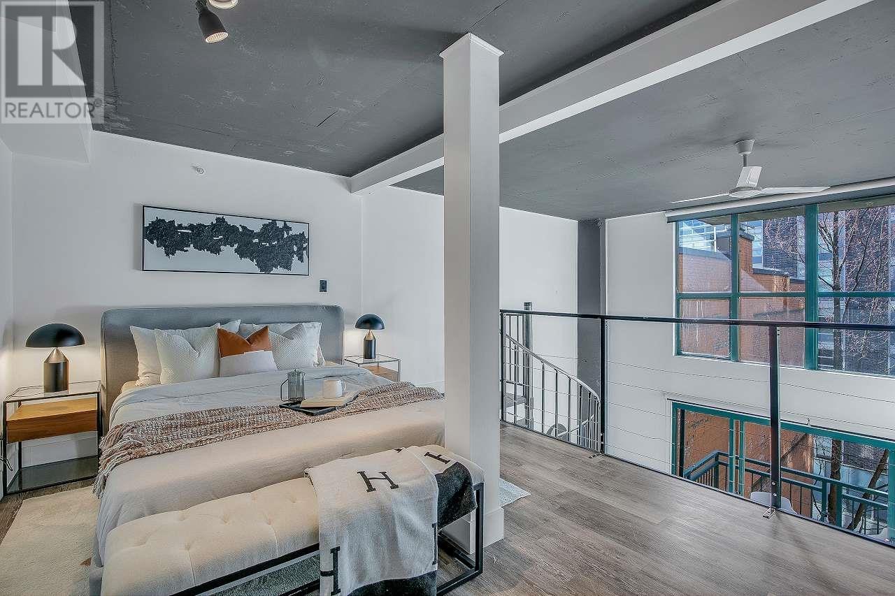 Listing Picture 17 of 39 : 512 22 E CORDOVA STREET, Vancouver / 溫哥華 - 魯藝地產 Yvonne Lu Group - MLS Medallion Club Member
