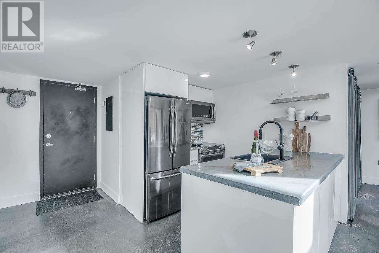 Listing Picture 8 of 39 : 512 22 E CORDOVA STREET, Vancouver / 溫哥華 - 魯藝地產 Yvonne Lu Group - MLS Medallion Club Member