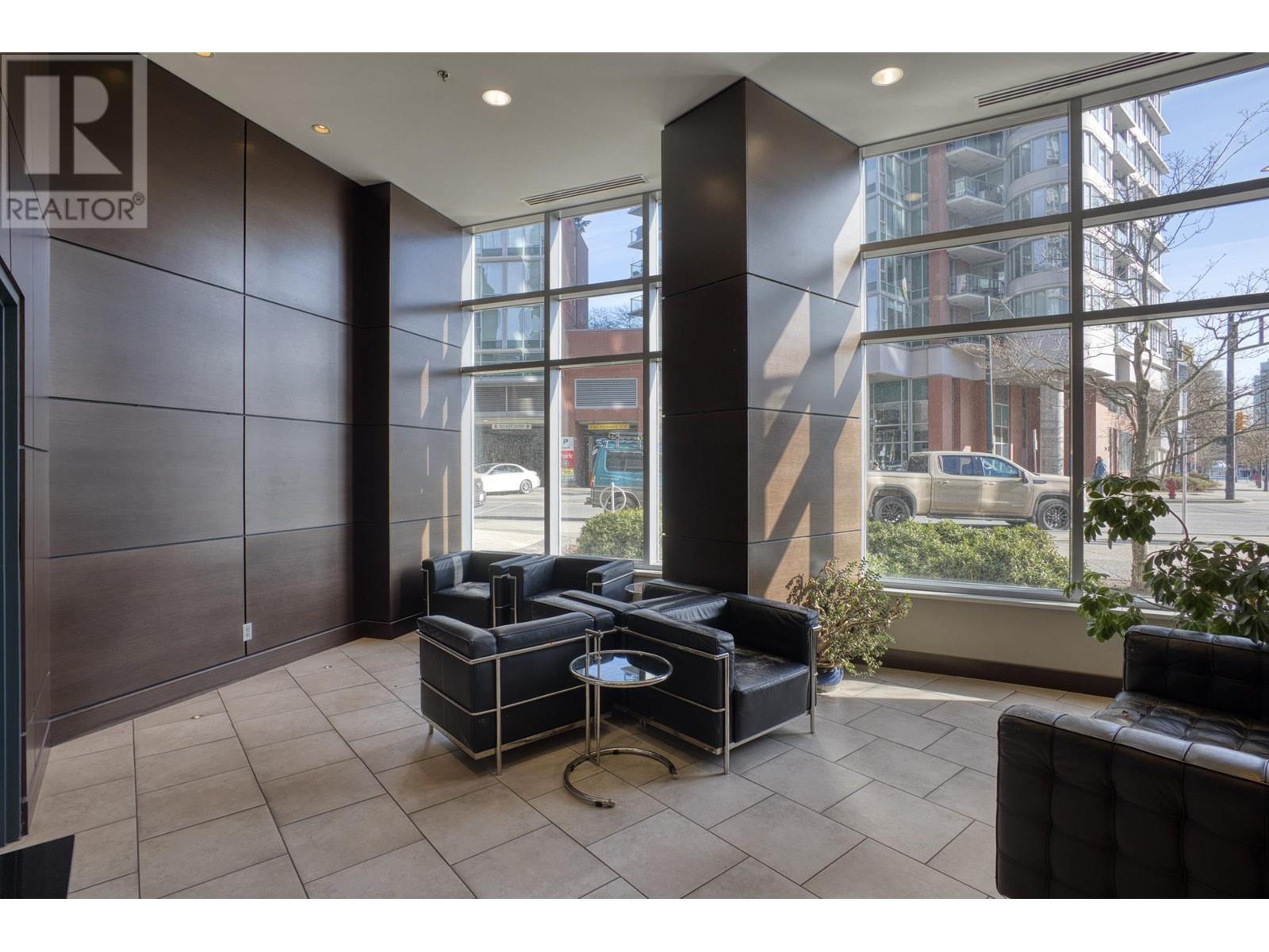 1207 689 Abbott Street, Vancouver, British Columbia  V6B 0J2 - Photo 2 - R2978911