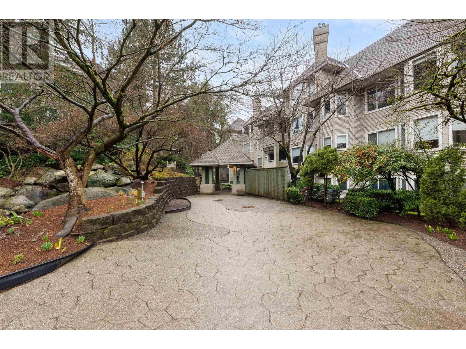 308 3733 NORFOLK STREET, Burnaby