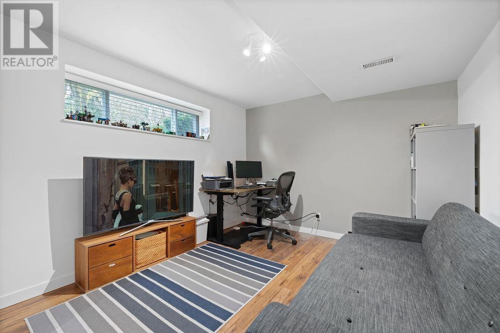1019 Gatensbury Road, Port Moody, British Columbia  V3H 2P3 - Photo 17 - R2978848