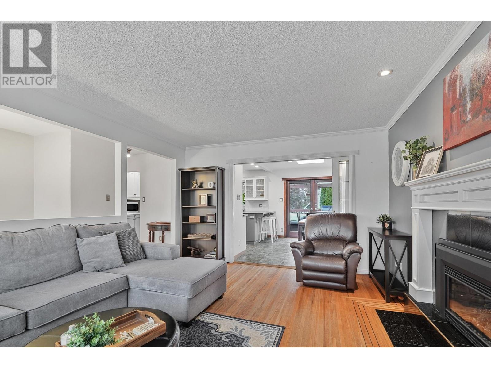 779 Adiron Avenue, Coquitlam, British Columbia  V3J 4K1 - Photo 33 - R2978916