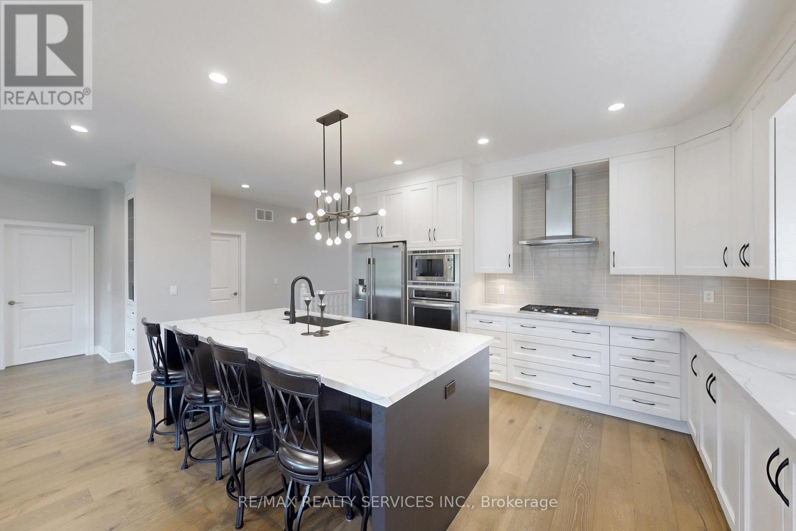 87 - 200 Kingfisher Drive, Mono, Ontario  L9W 0B3 - Photo 10 - X12024832