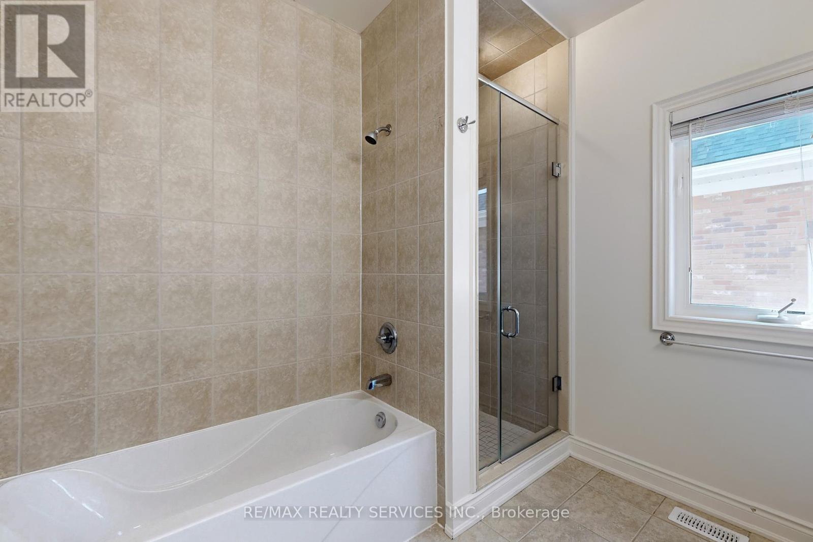87 - 200 Kingfisher Drive, Mono, Ontario  L9W 0B3 - Photo 20 - X12024832