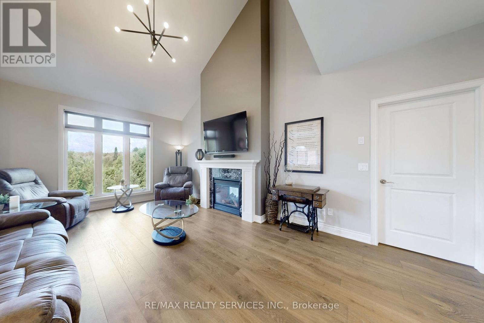 Property at 87 - 200 KINGFISHER DRIVE image 4