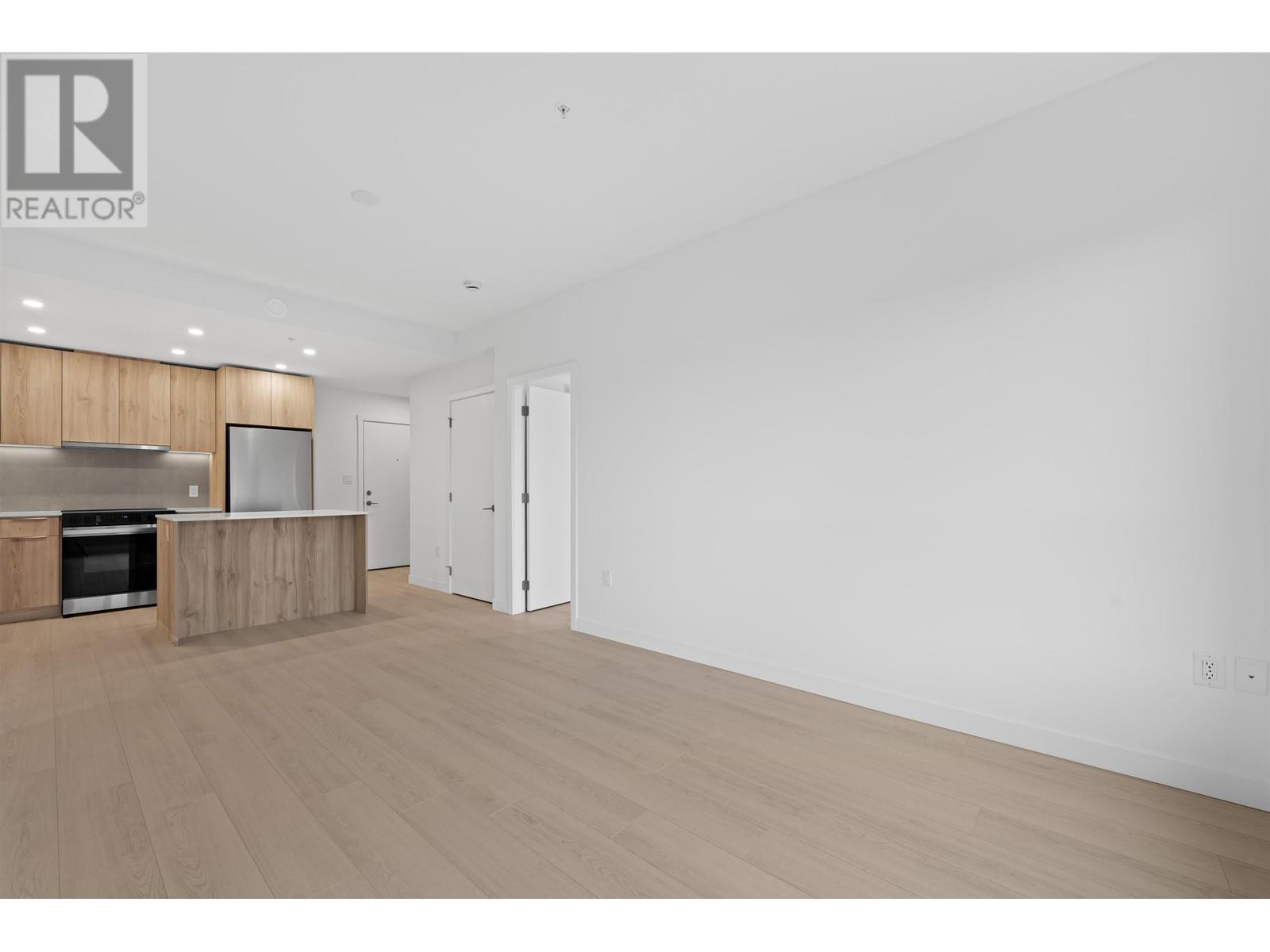 318 3596 Malsum Drive, North Vancouver, British Columbia  V7G 0B5 - Photo 8 - R2978910