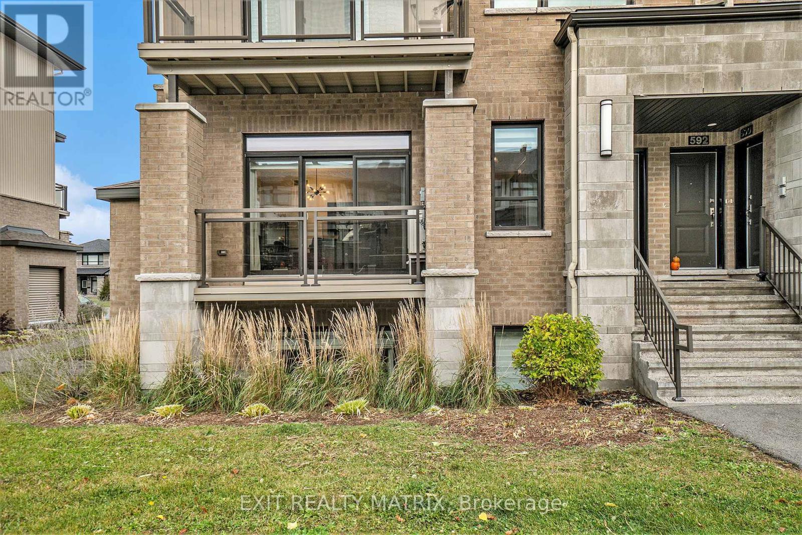 Property at 596 COMPASS STREET image 3