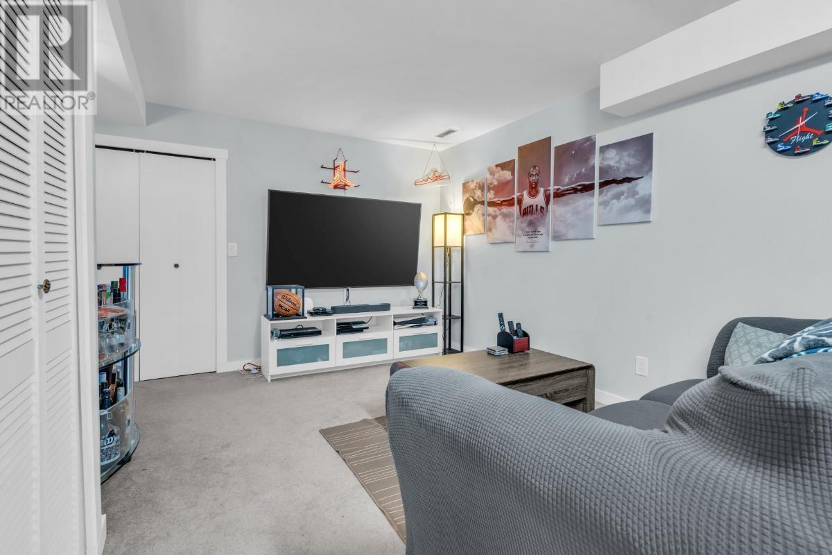 1257 Knights Court, Port Coquitlam, British Columbia  V3C 5N3 - Photo 25 - R2978913