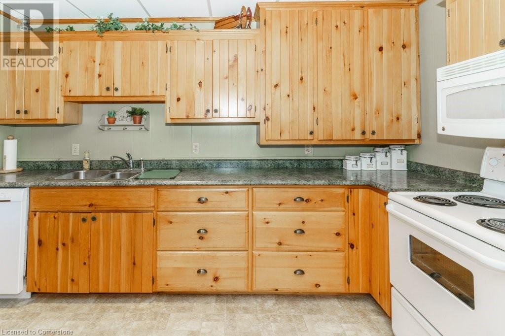 143 South Drive, Huntsville, Ontario  P1H 2J2 - Photo 16 - 40707032