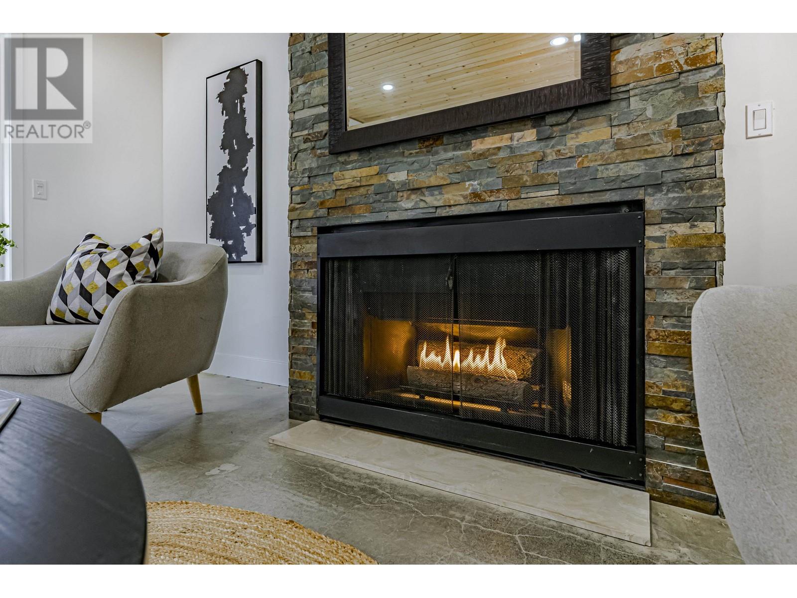 209 2336 Wall Street, Vancouver, British Columbia  V5L 1B7 - Photo 4 - R2978952