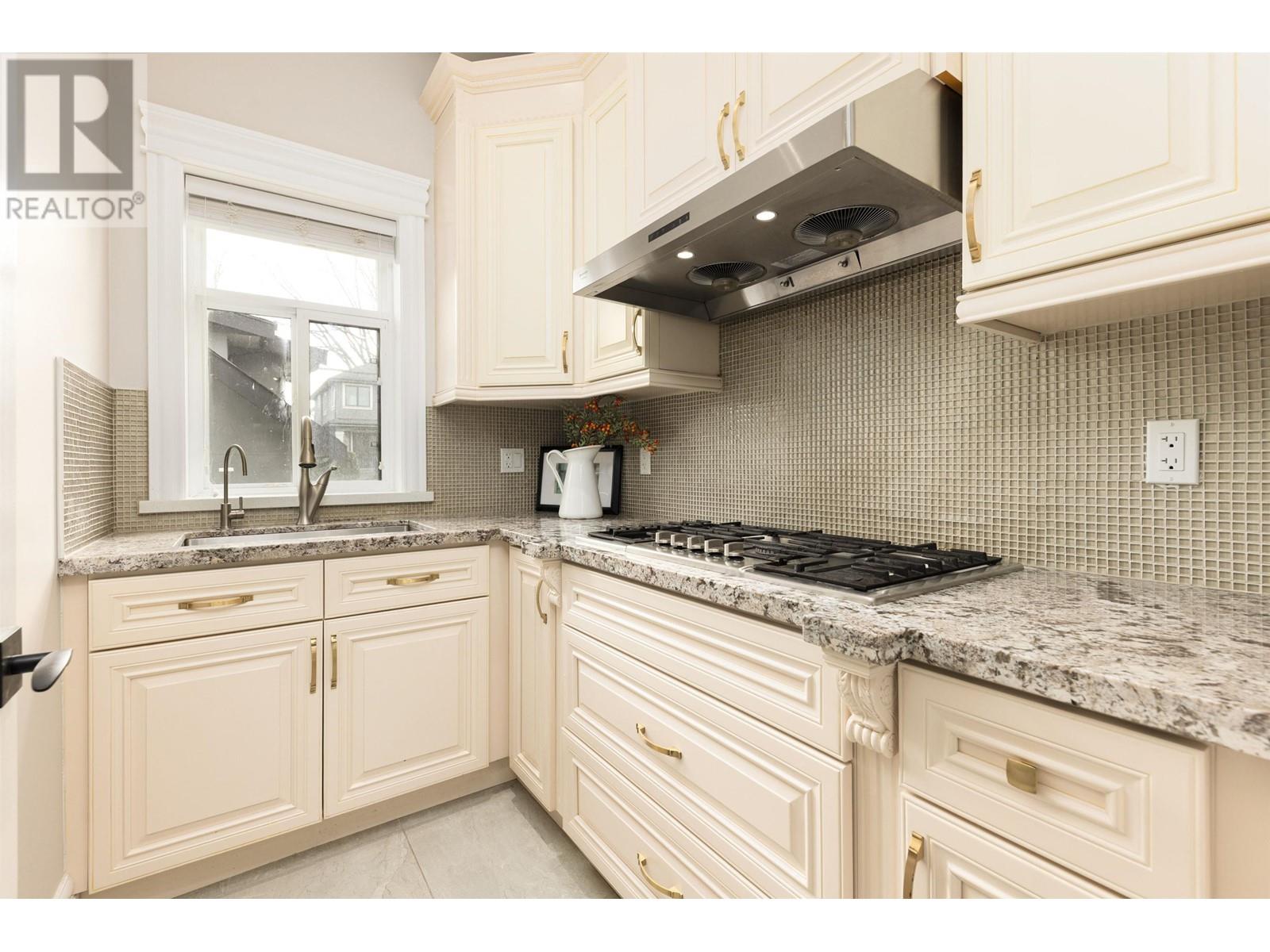 2984 W 31st Avenue, Vancouver, British Columbia  V6L 2A4 - Photo 13 - R2978961