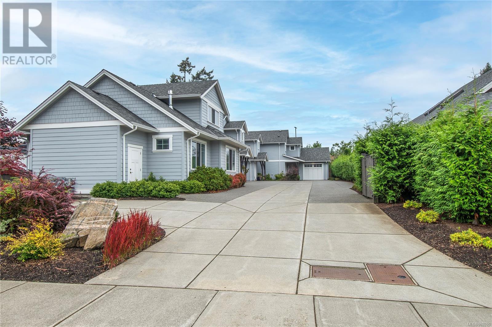 D 993 Prestwick Pl, Courtenay, British Columbia  V9N 0E1 - Photo 39 - 989215