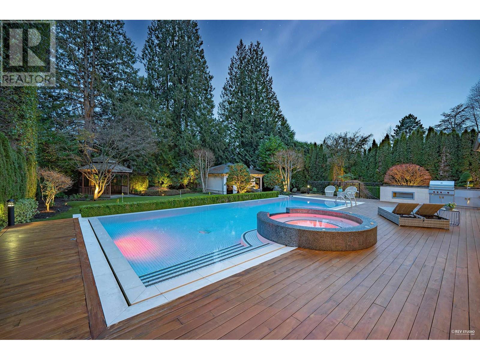 Listing Picture 7 of 8 : 1626 AVONDALE AVENUE, Vancouver / 溫哥華 - 魯藝地產 Yvonne Lu Group - MLS Medallion Club Member