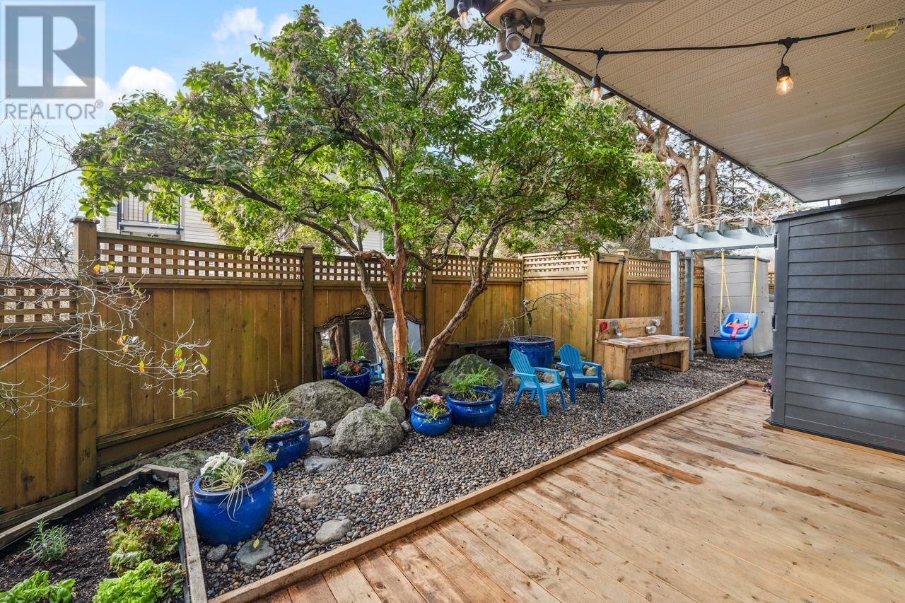 105 1515 Chesterfield Avenue, North Vancouver, British Columbia  V7M 2N5 - Photo 6 - R2978679