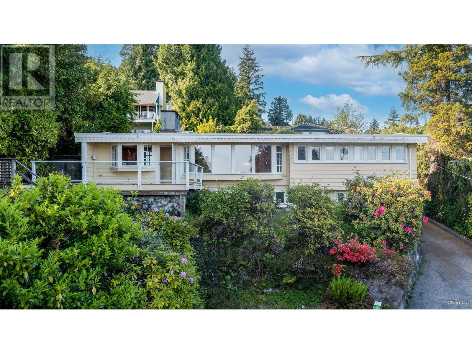 825 8th Street, West Vancouver, British Columbia  V7T 1S1 - Photo 7 - R2978946