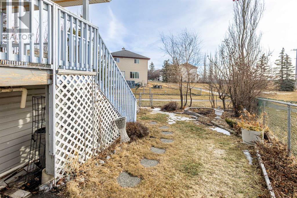 120 Somerglen Common Sw, Calgary, Alberta  T2Y 4A3 - Photo 40 - A2197327