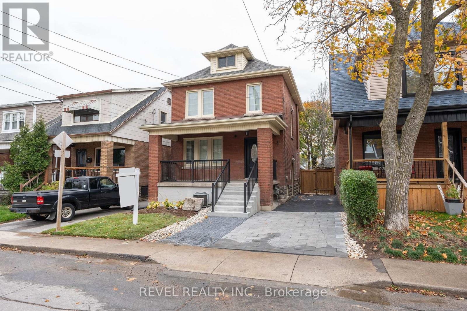 Property at 262 HOMEWOOD AVENUE image 2