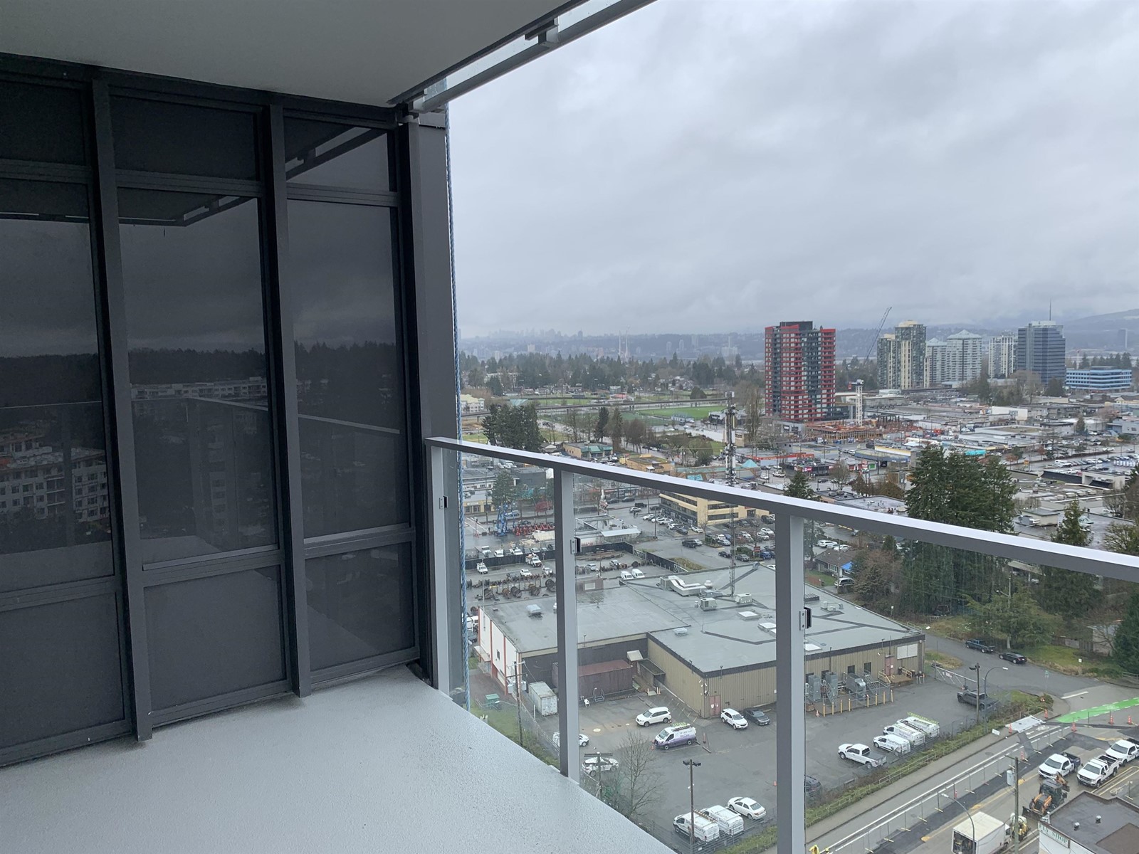 1808 10428 Whalley Boulevard, Surrey, British Columbia  V3T 1W6 - Photo 17 - R2978857