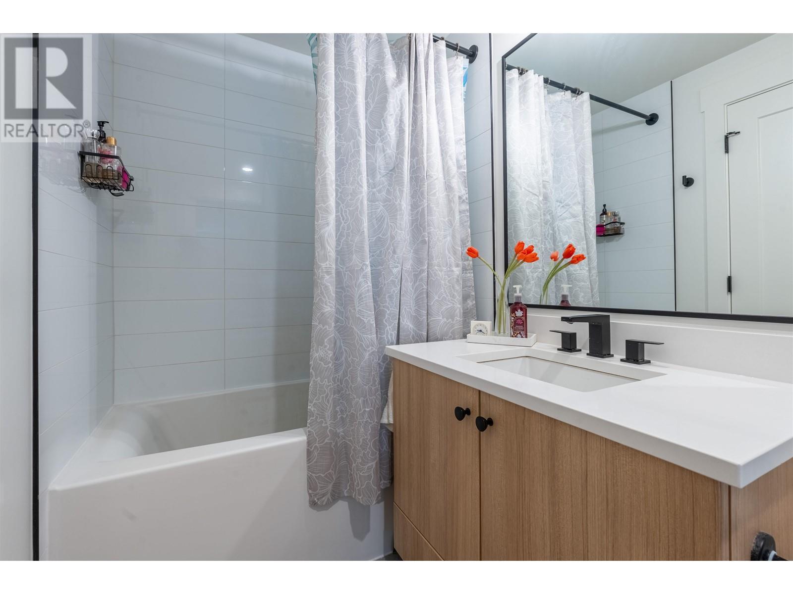 210 22226 Brown Avenue, Maple Ridge, British Columbia  V2X 4R2 - Photo 11 - R2978341