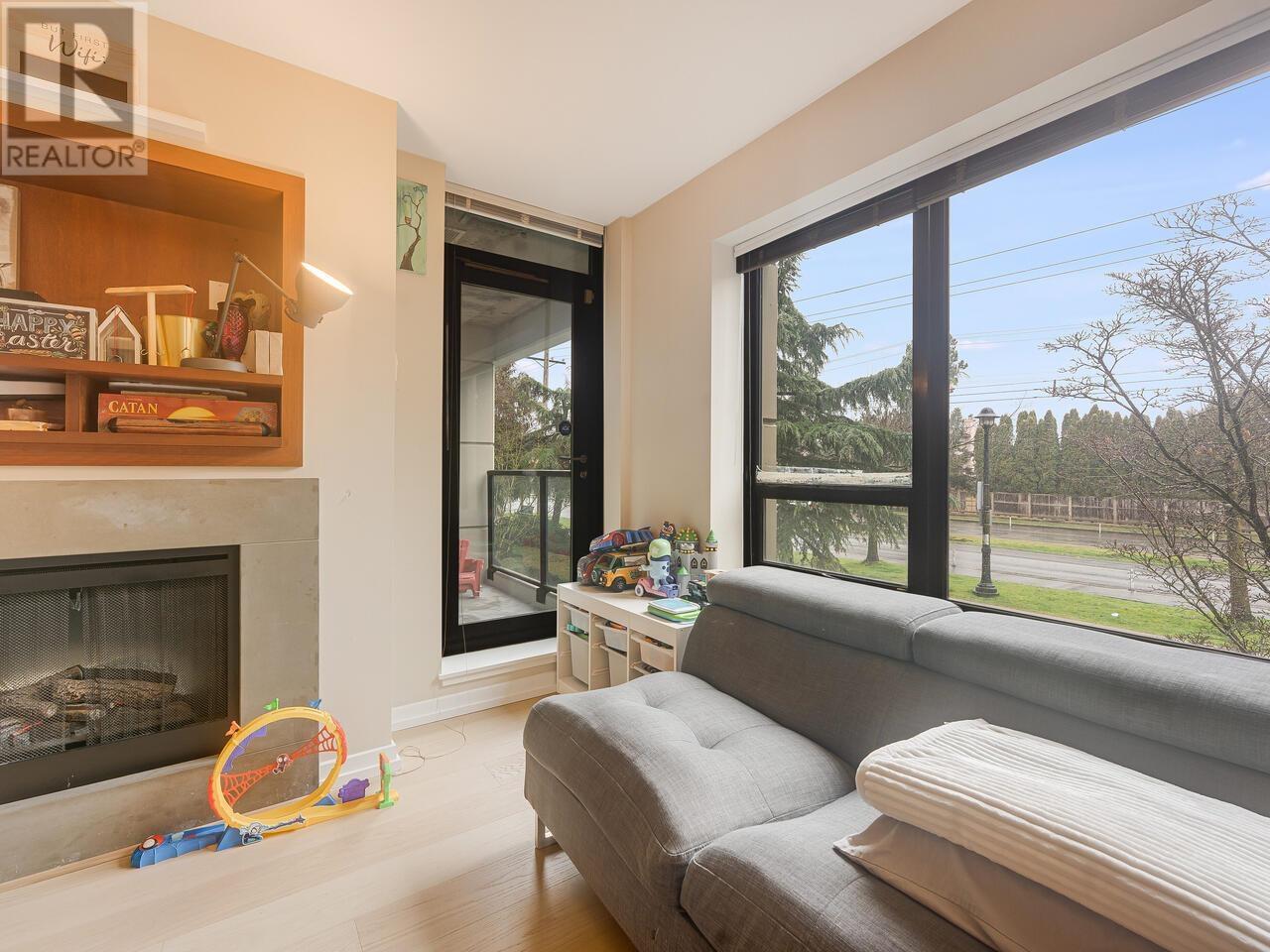 203 9188 Hemlock Drive, Richmond, British Columbia  V6Y 4J7 - Photo 4 - R2978978