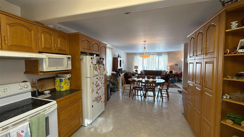 302 9th Avenue S, Swan River, Manitoba  R0L 1Z0 - Photo 5 - 202505374