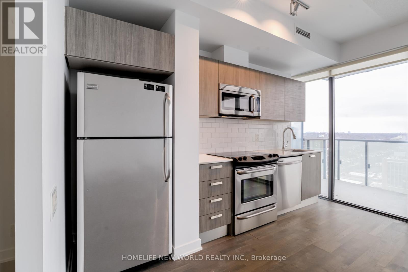 1805 - 1815 Yonge Street, Toronto, Ontario  M4T 2A4 - Photo 7 - C12024972