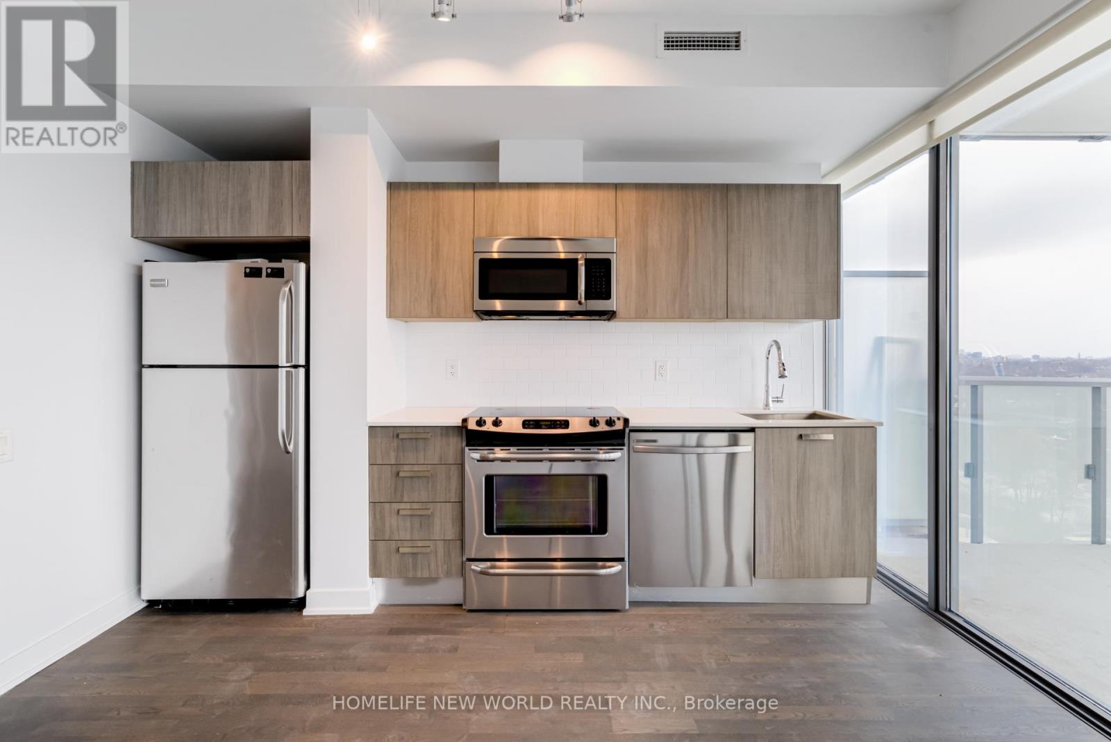 1805 - 1815 Yonge Street, Toronto, Ontario  M4T 2A4 - Photo 8 - C12024972
