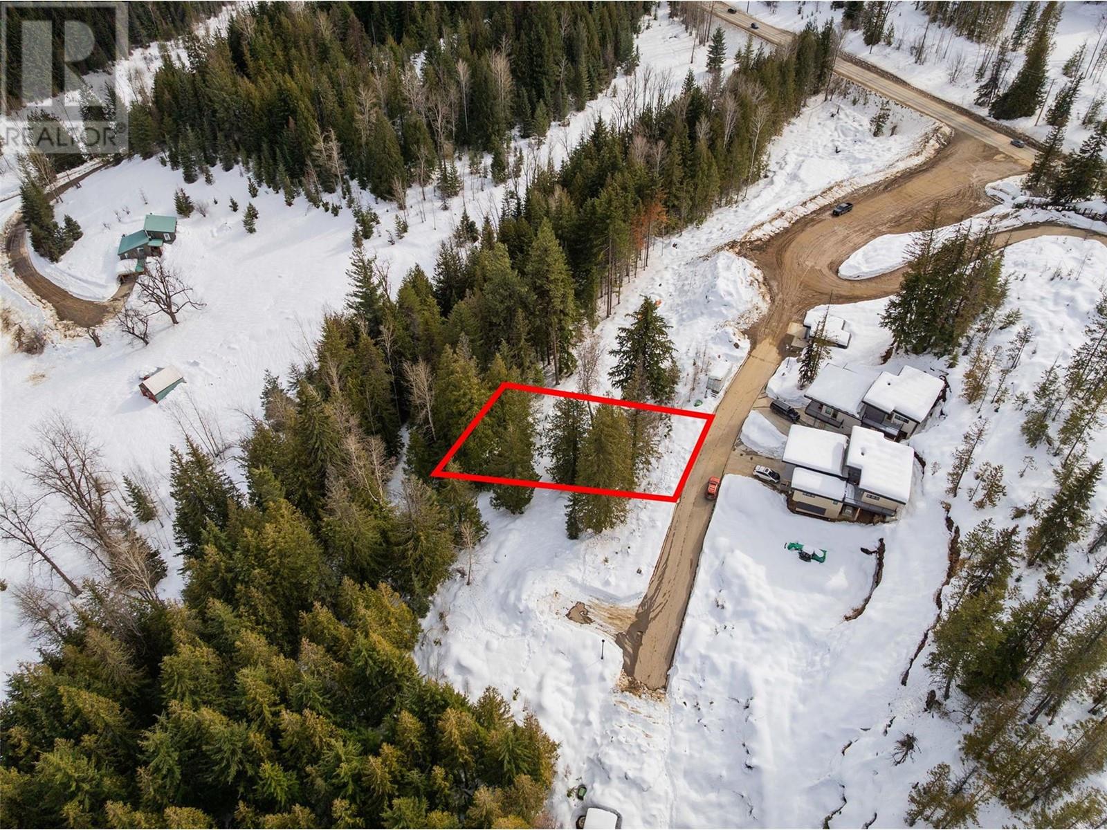 Property at 206 ROCK CUT Road image 2