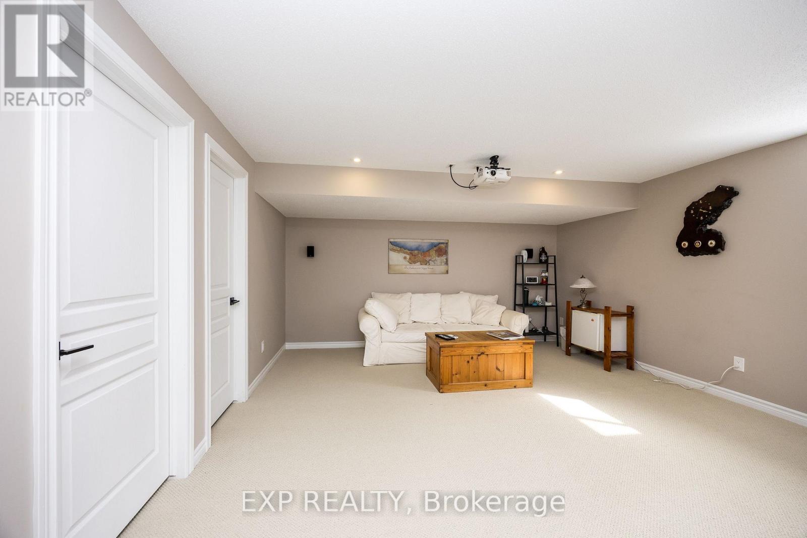 1004 Ottenbrite Crescent, Ottawa, Ontario  K2T 0G2 - Photo 27 - X12025008