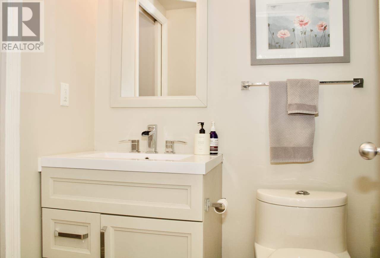 310 3235 W 4th Avenue, Vancouver, British Columbia  V6K 1R8 - Photo 11 - R2978401