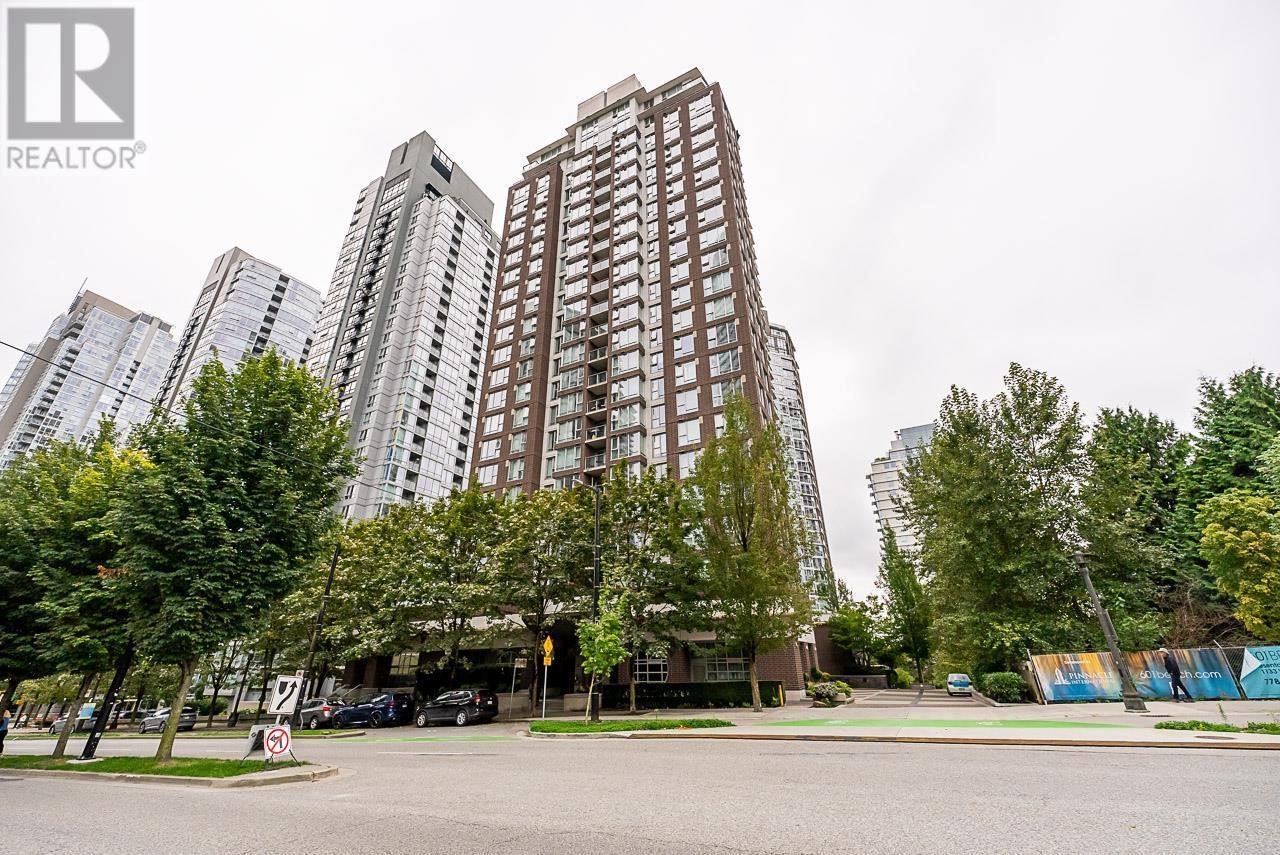 1801 550 Pacific Street, Vancouver, British Columbia  V6Z 3G2 - Photo 2 - R2978816