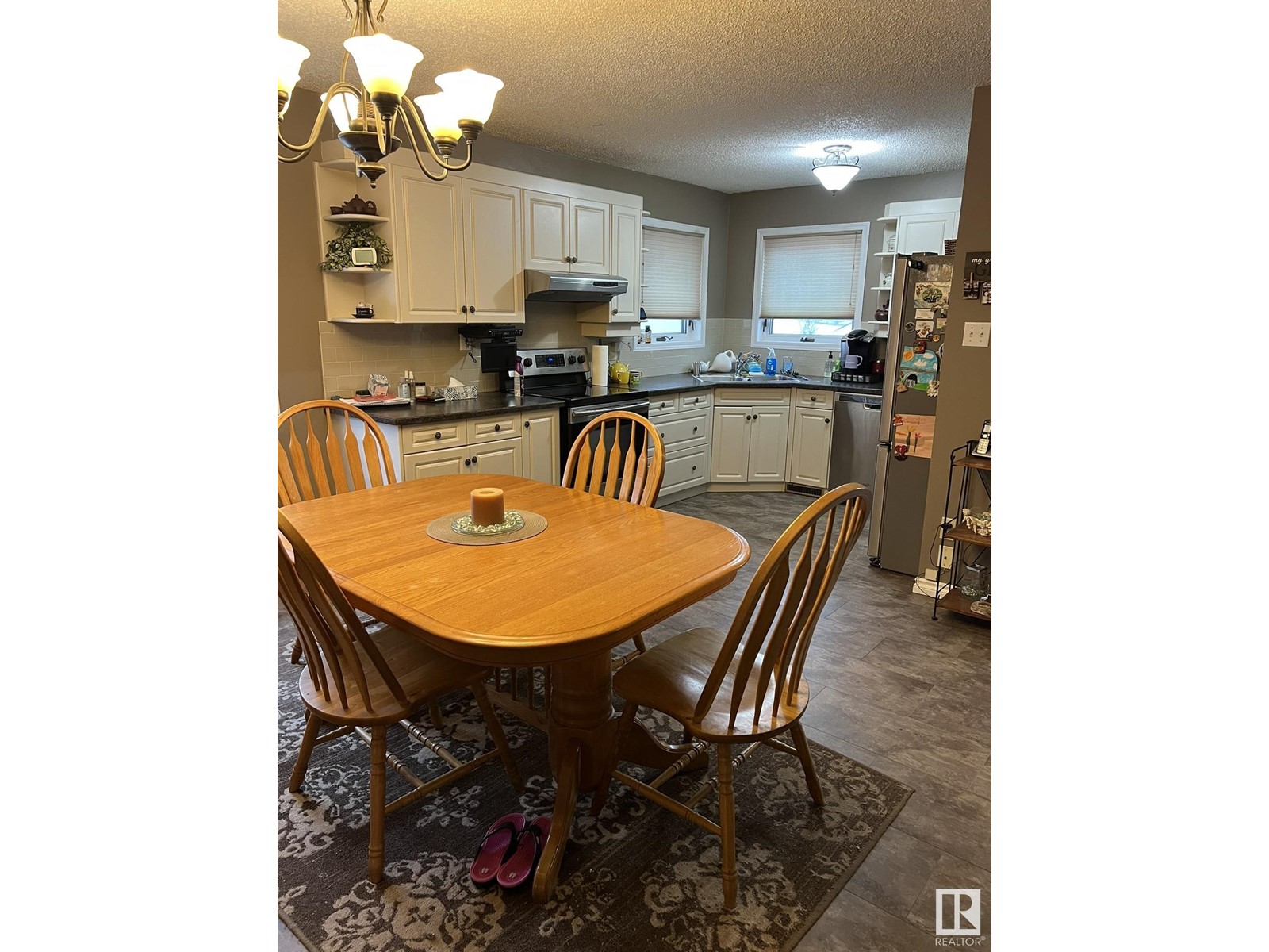 Property at 19 LOWE AV image 4