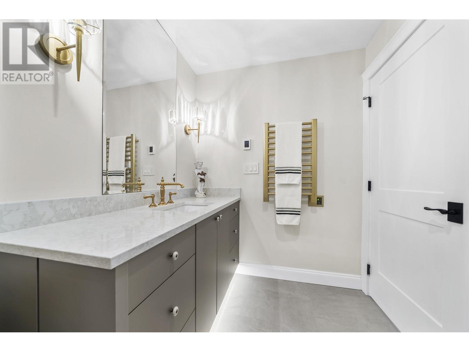 112 3600 Windcrest Drive, North Vancouver, British Columbia  V7G 2S5 - Photo 27 - R2975900