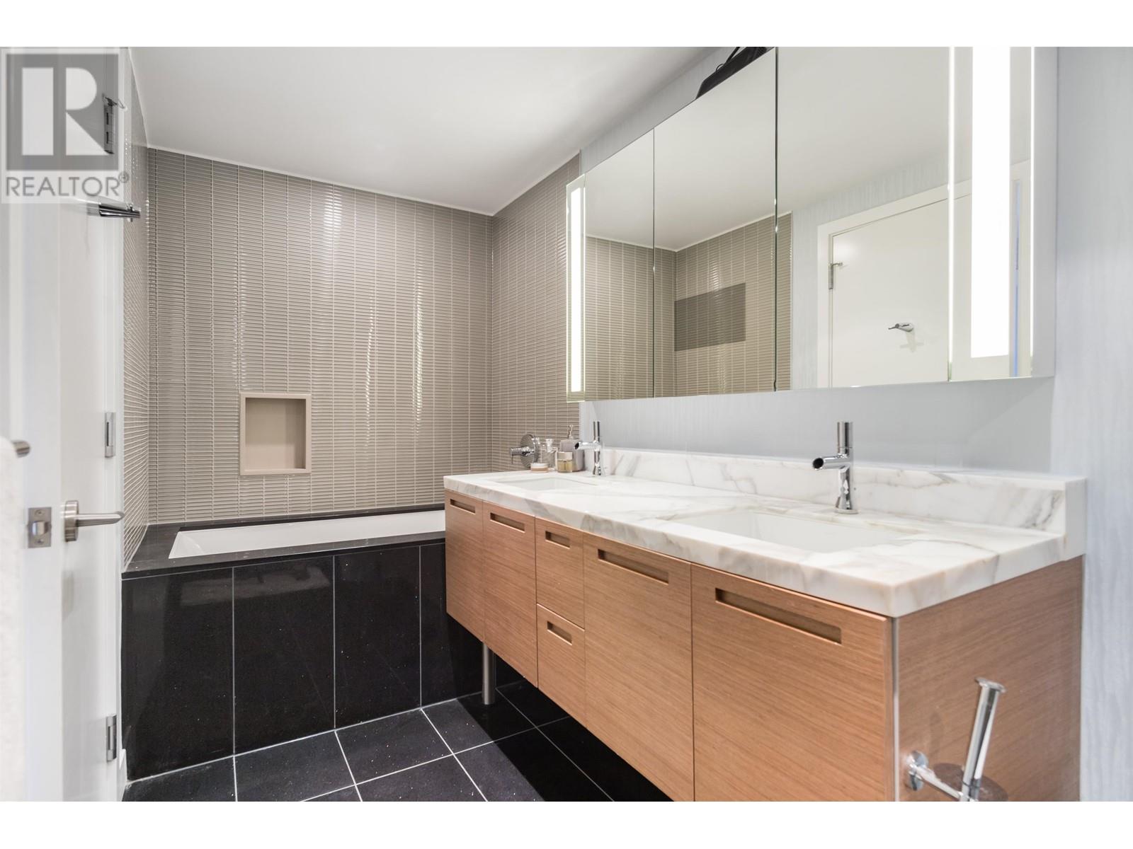 4802 777 Richards Street, Vancouver, British Columbia  V6B 0M6 - Photo 17 - R2975740