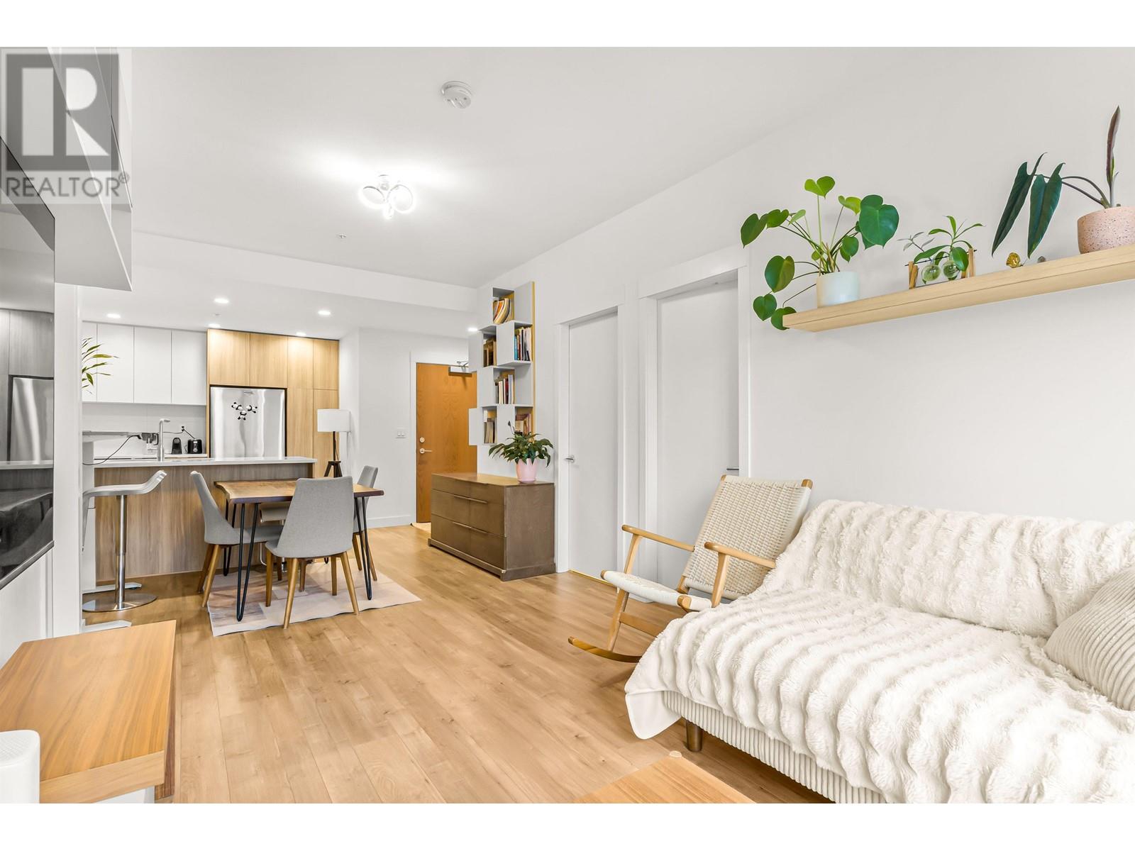 412 750 Dogwood Street, Coquitlam, British Columbia  V3J 4B7 - Photo 7 - R2978361